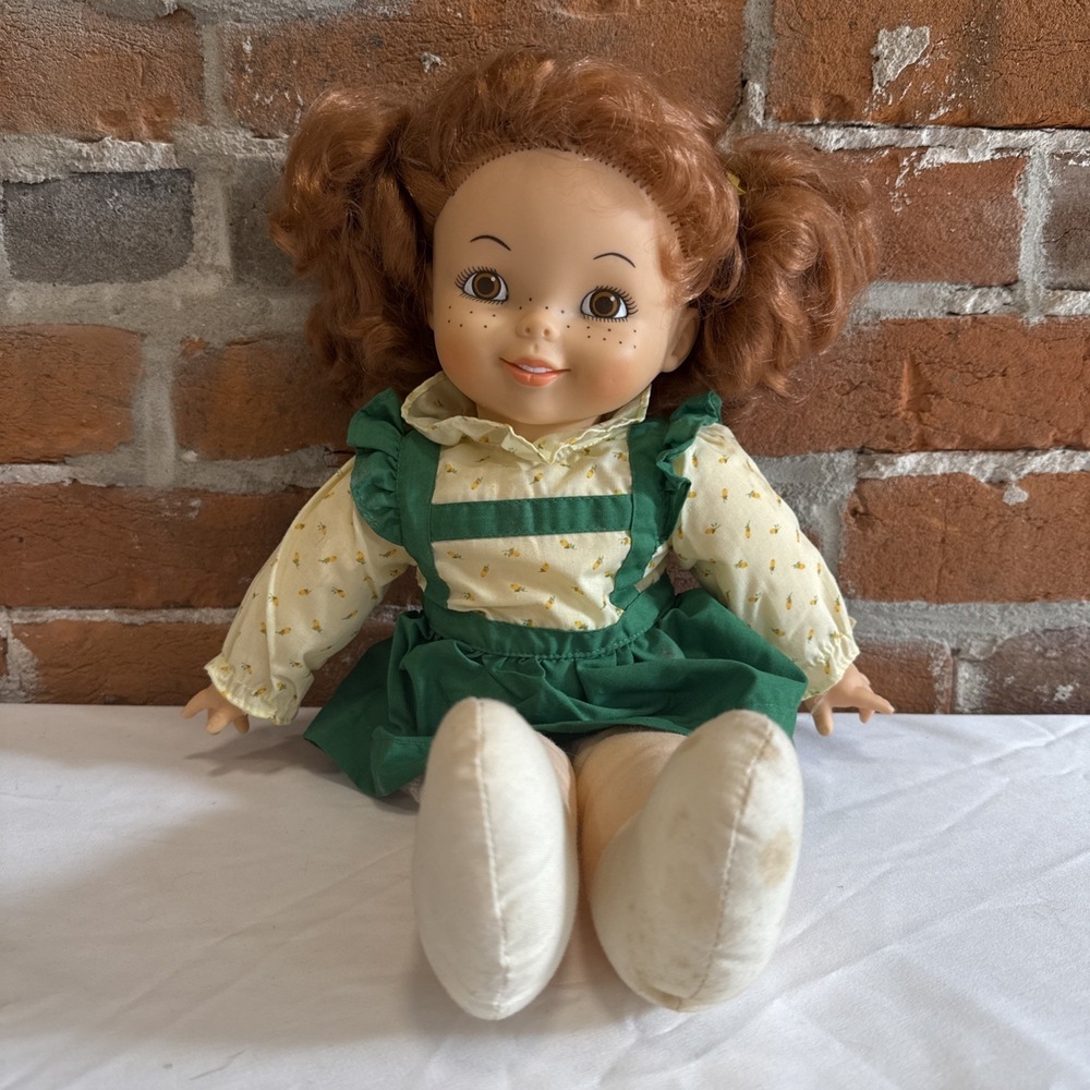 Northern Tissue Doll 1988 Red Hair Brown Eyes Freckles 16 Inch James River